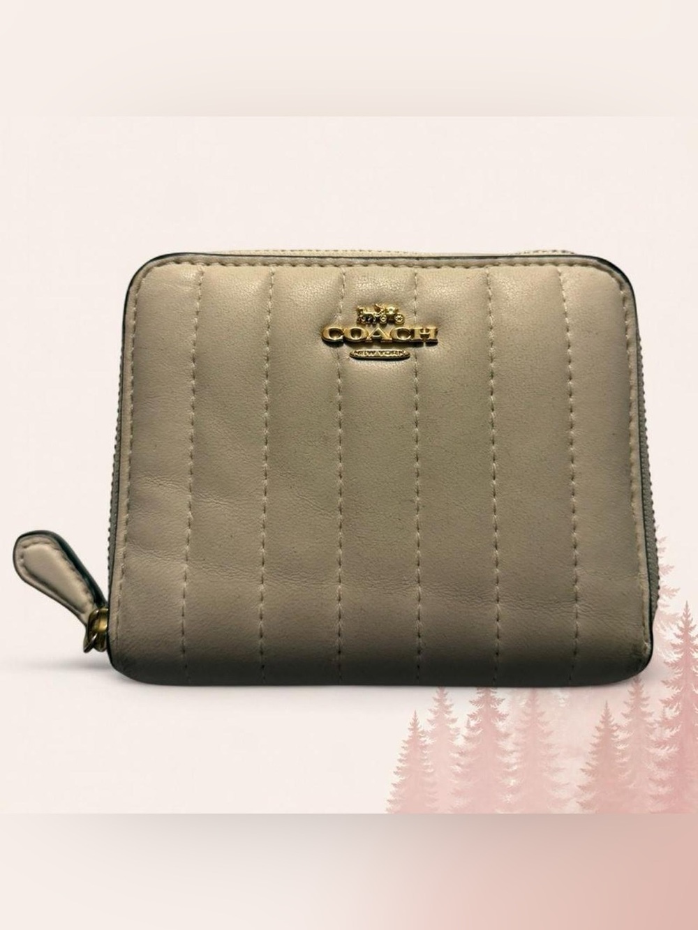 Coach Quilted Zip Around Wallet Cream Ivory Leather Compact Wallet
